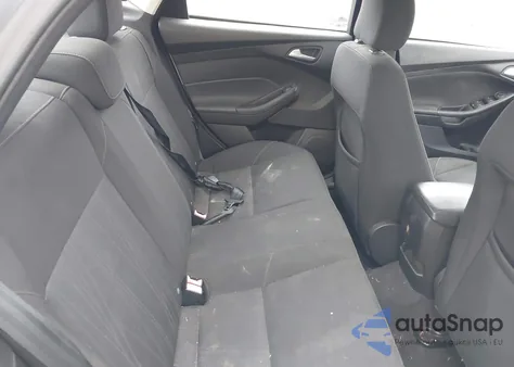 2015 Ford Focus Se z USA, uszkodzony, nr VIN 1FADP3F24FL250846